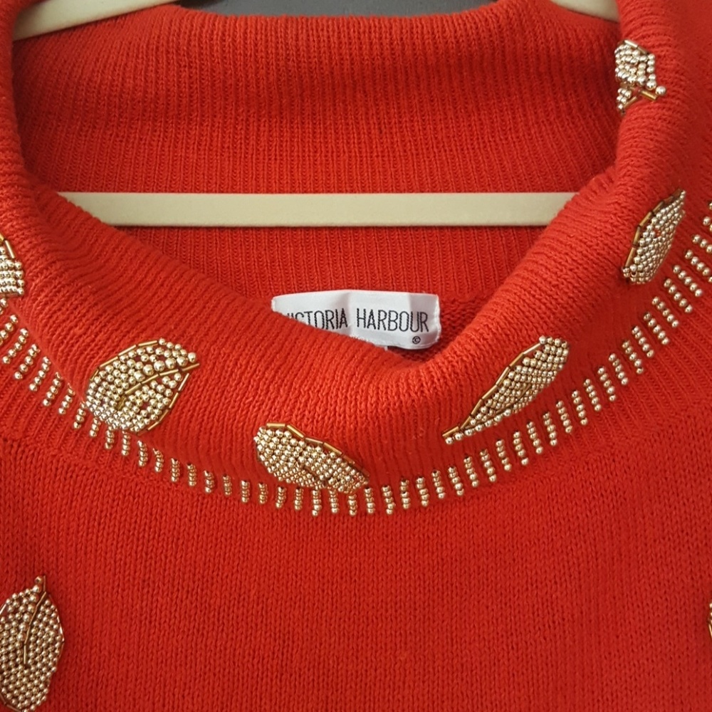 Sweater - Picture 3 of 8
